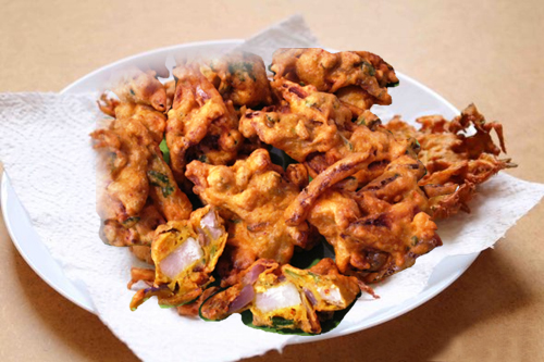 Potato and Onion Pakoda